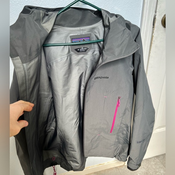 Patagonia super alpine goretex jacket - Picture 13 of 13